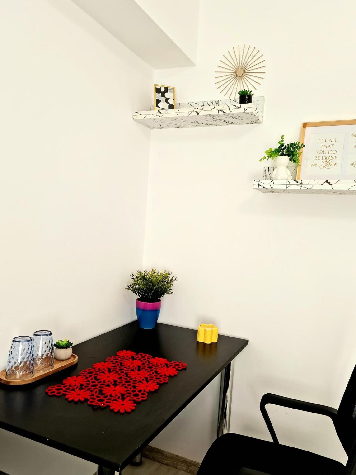 Ultracentral Magheru Studio Apartment บูคาเรสต์ ภายนอก รูปภาพ